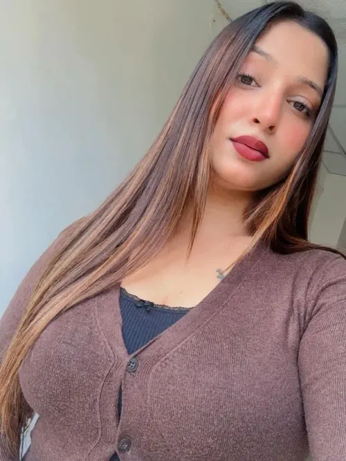 Ishani Khanna, verified companion in Dwarka